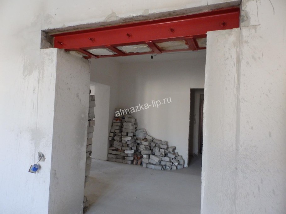 Пробивка проема 910 мм в несущей кирпичной стене 380 мм