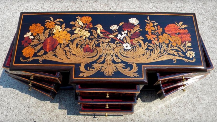 Маркетри декоративно прикладное искусство