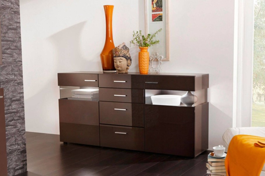 Комод для гостиной