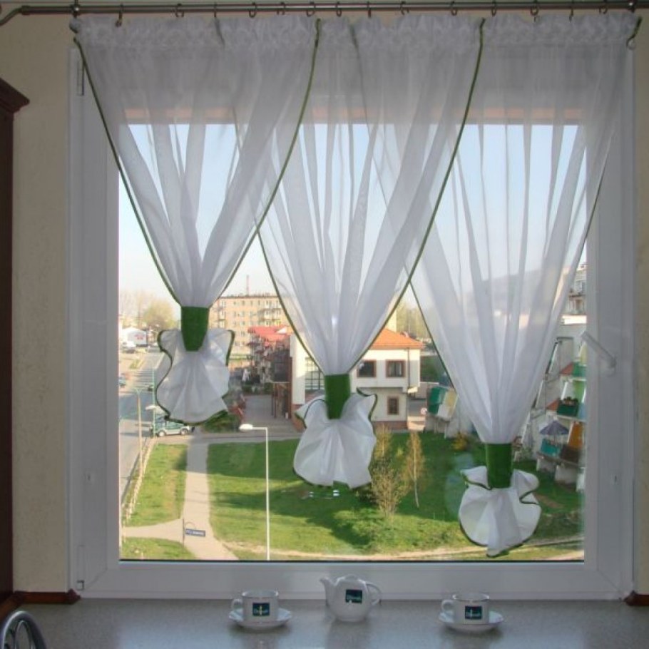 Короткие шторы на окна