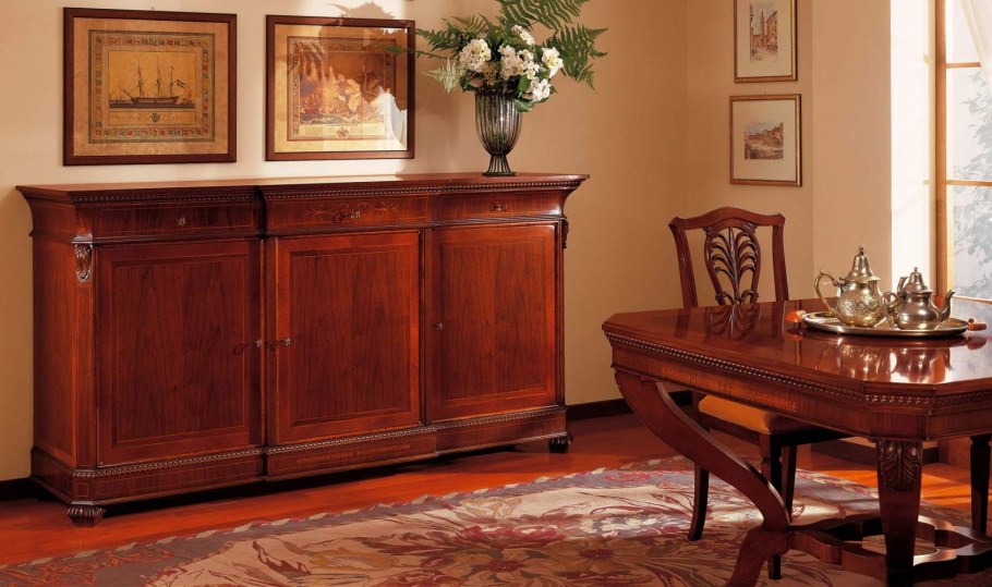 Комод в гостиную в классическом стиле