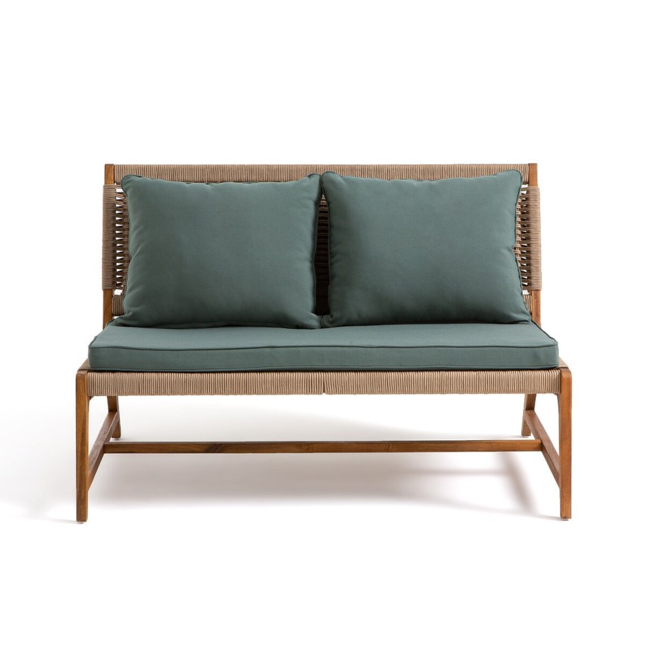 Диван на высоких ножках