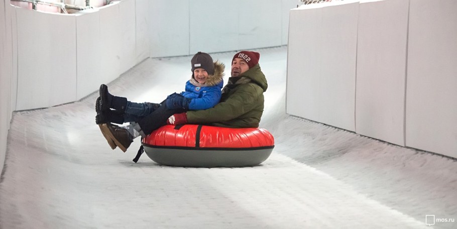 Тюбинговая горка на ВДНХ