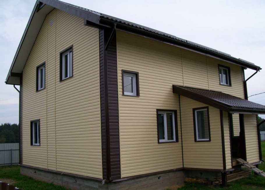 Цвет дома золотой песок