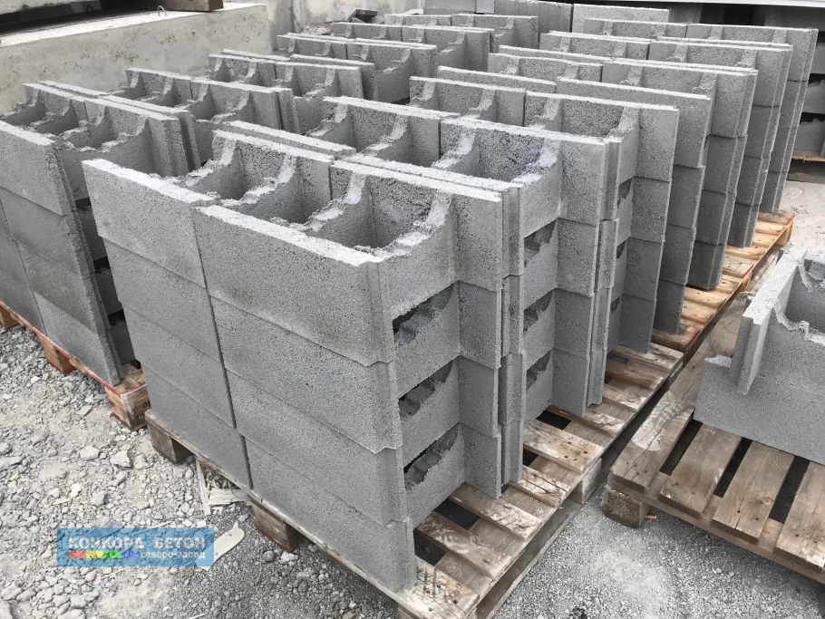 Блок бетонный опалубочный 600