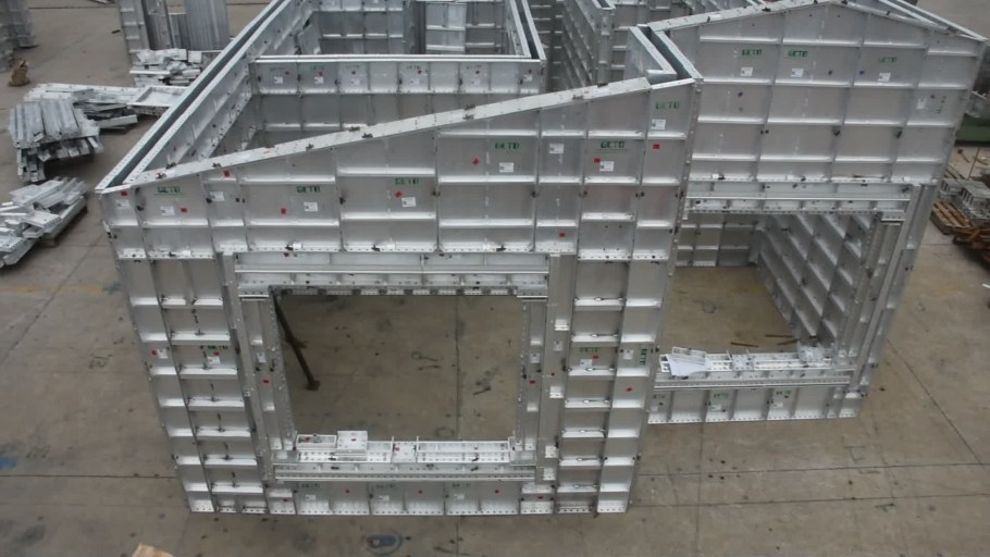Алюминиевая стеновая опалубка