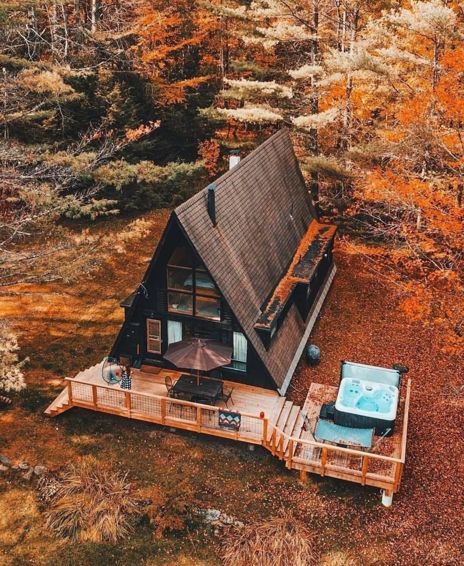 А образный дом