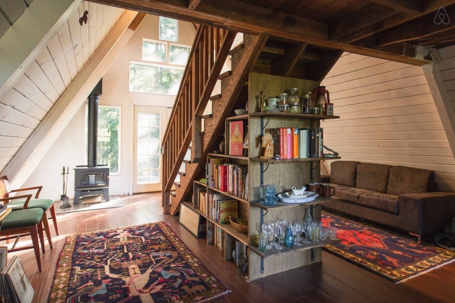 Эндрю Геллер дом шалаш внутри