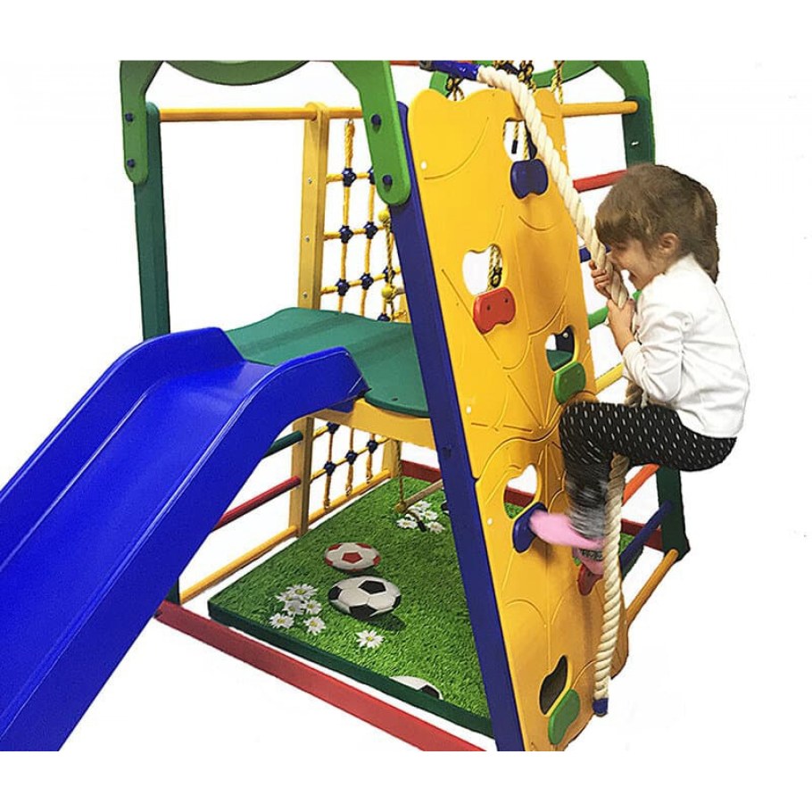 ДСК-3 со скалодромом и горкой