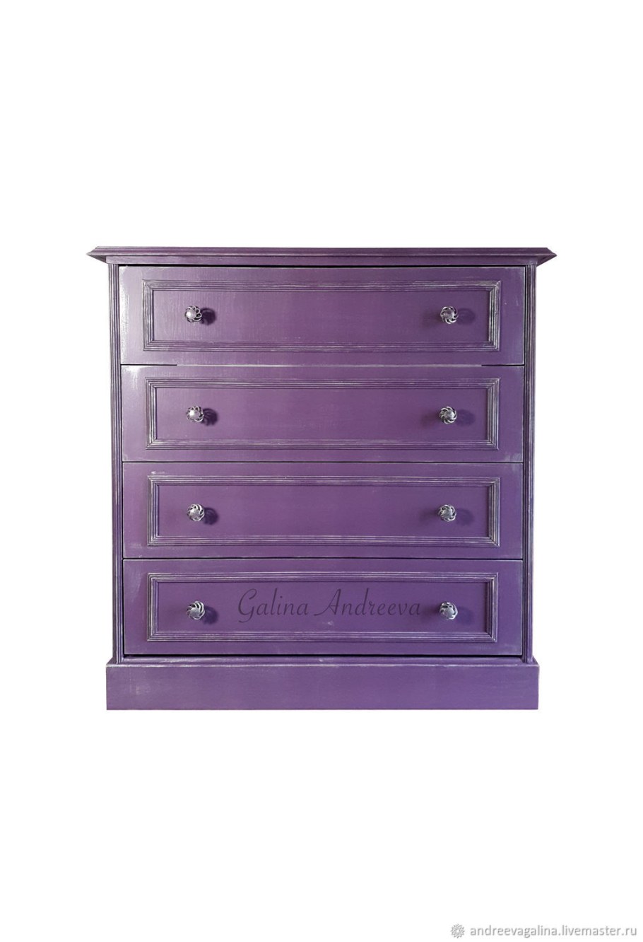 Сиреневый комод