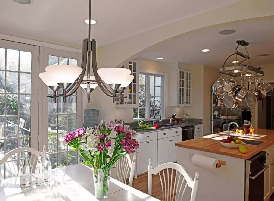 Люстра на кухню