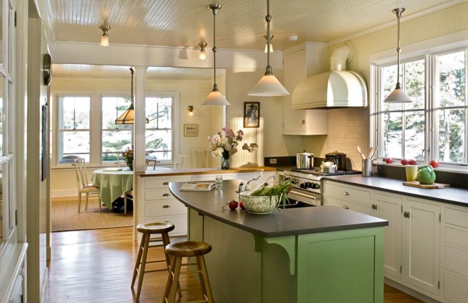 Светильники Кантри в интерьере кухни