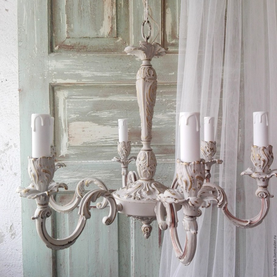 Люстра в стиле Прованс