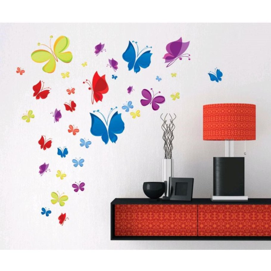 Интерьерная наклейка модница