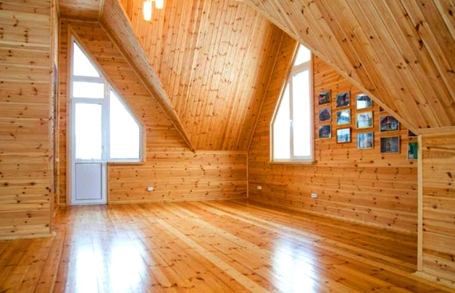 Обшивка мансарды вагонкой