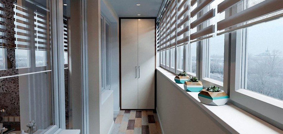 Остекление и отделка длинной лоджии