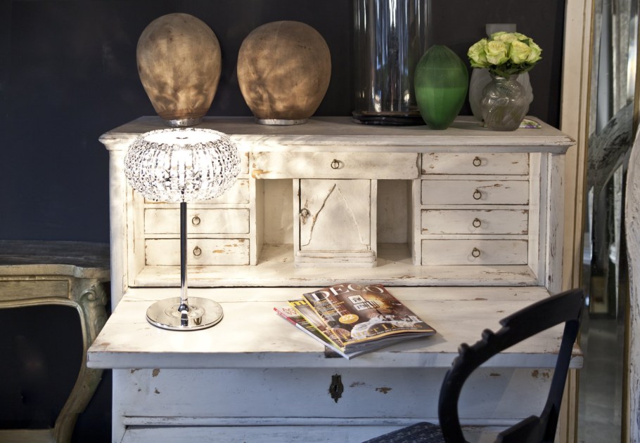 Состаренная мебель в интерьере
