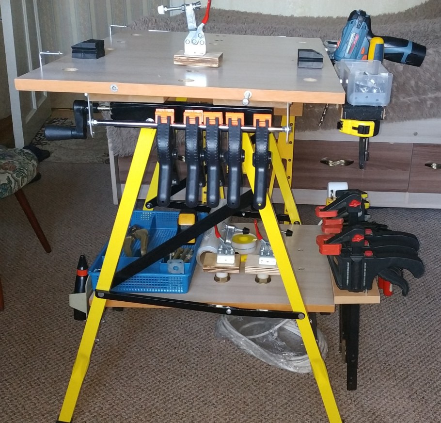 Складной верстак из МЕТАЛЛПРОФИЛЬ