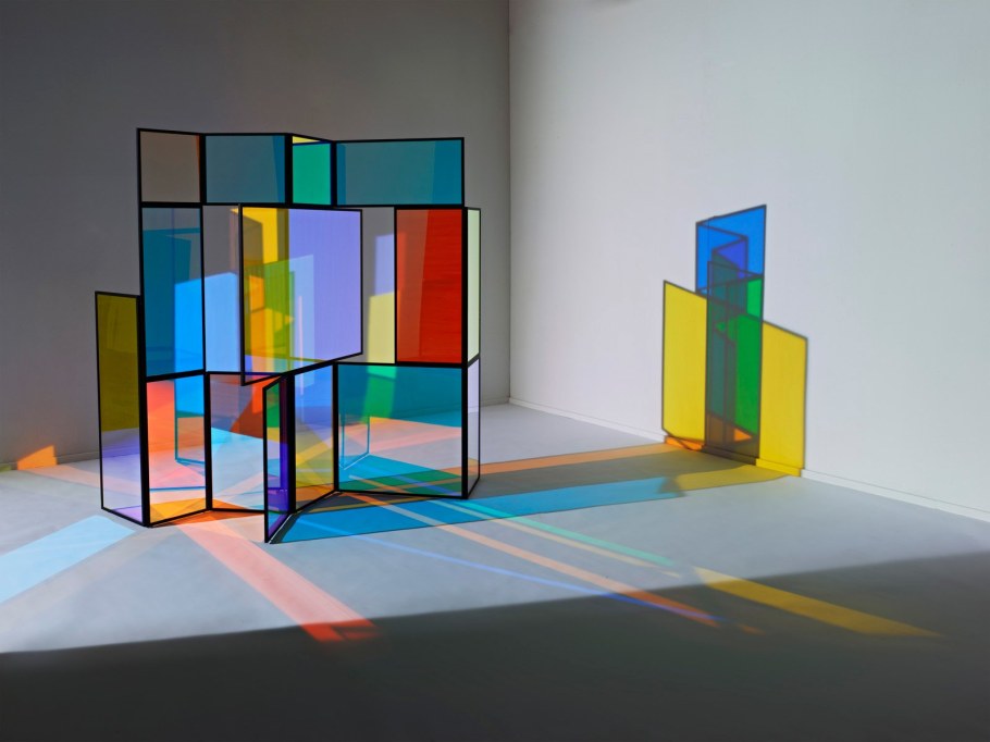 Разноцветные стекла