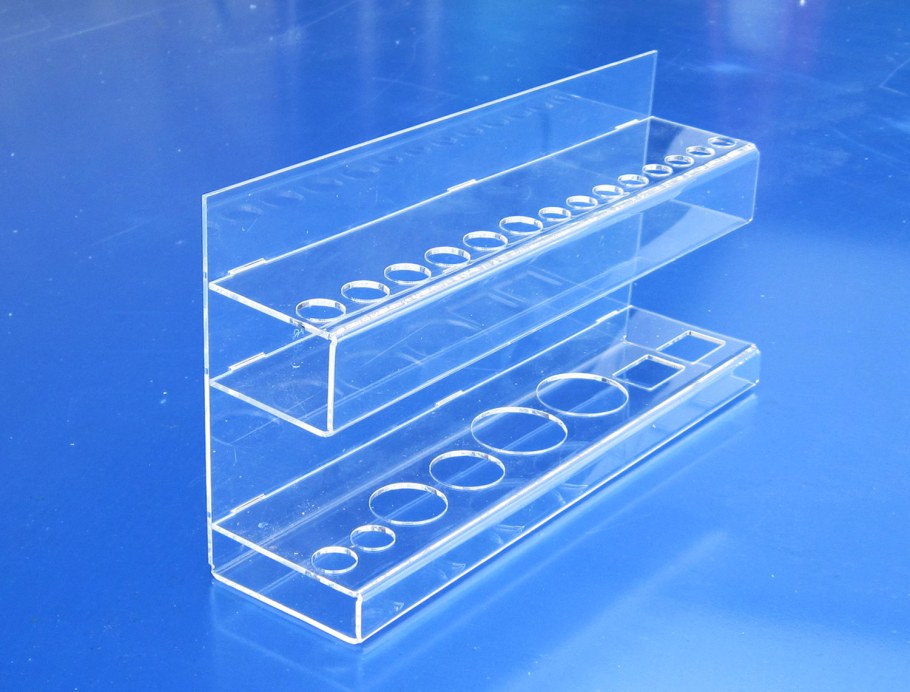 Подставки из оргстекла