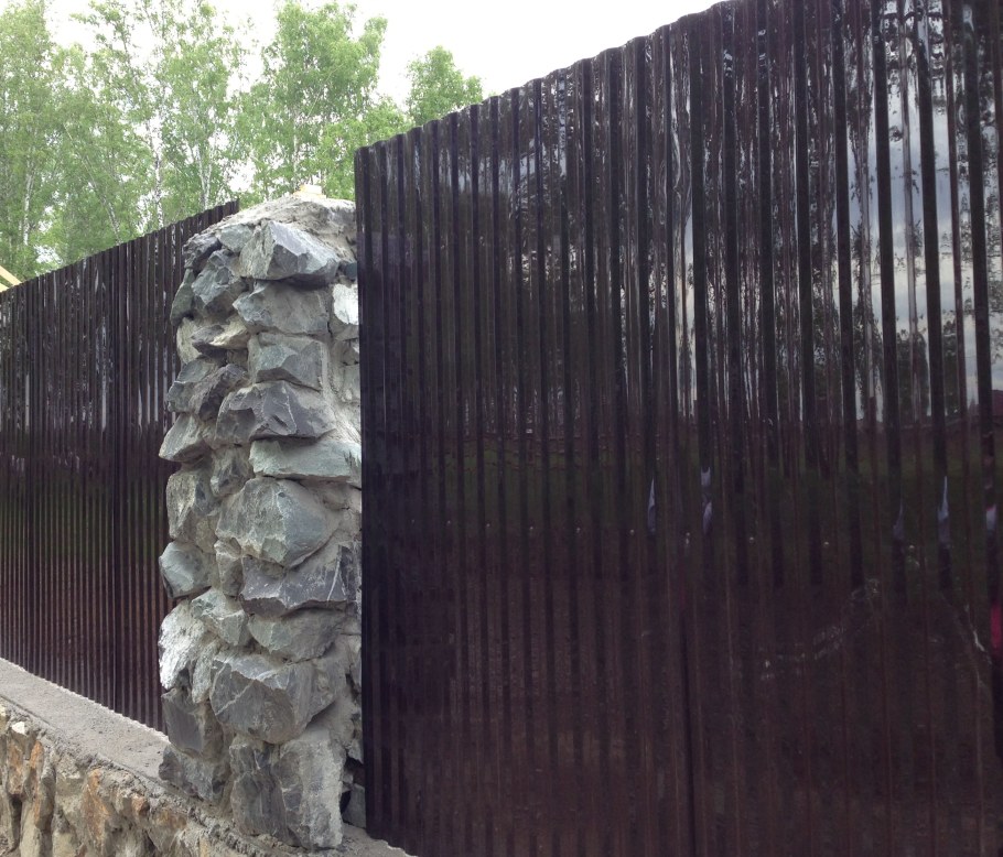 Забор профлист поликарбонатный МП-20