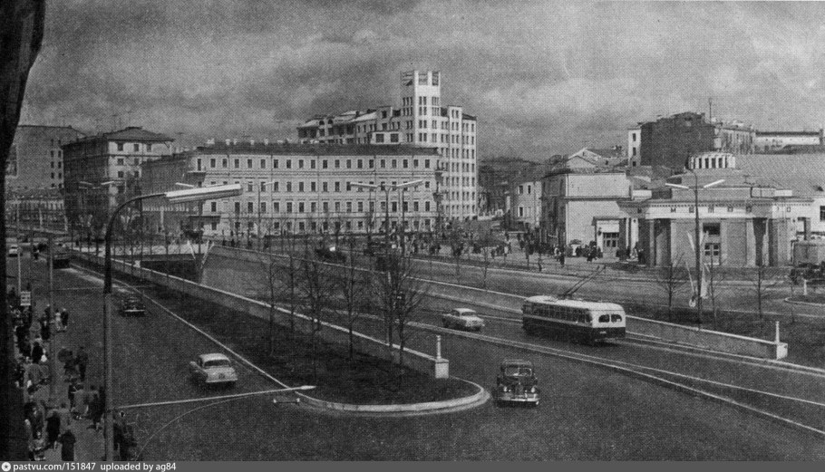 Арбатская площадь 1950