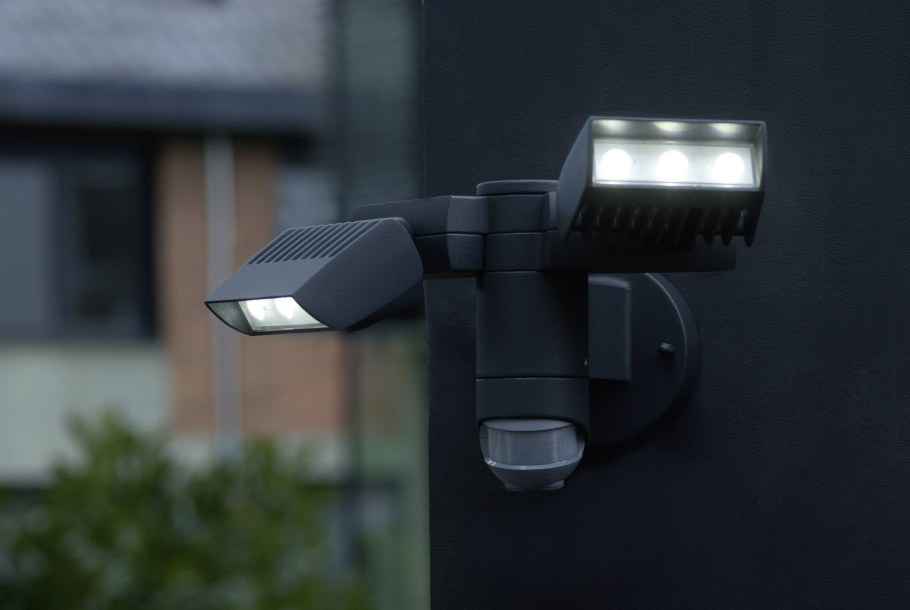 Lutec светильники уличные с датчиком движения
