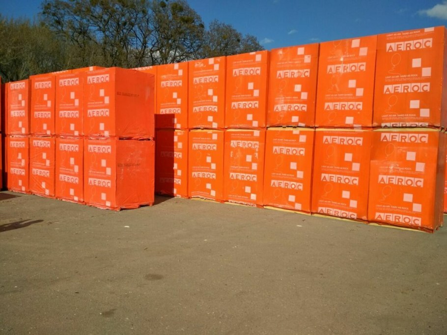 Газоблок d400 AEROC на клею