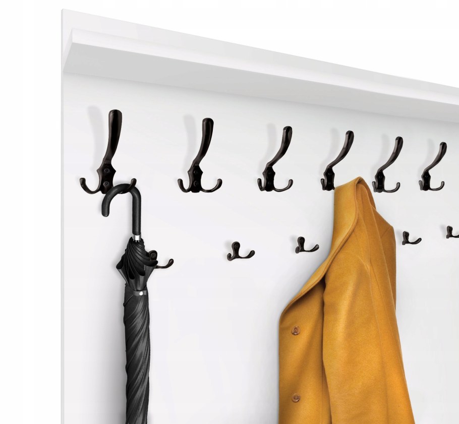 Крючки в шкаф для одежды