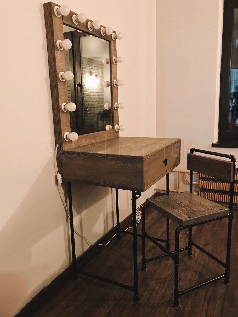 Будуарный столик лофт