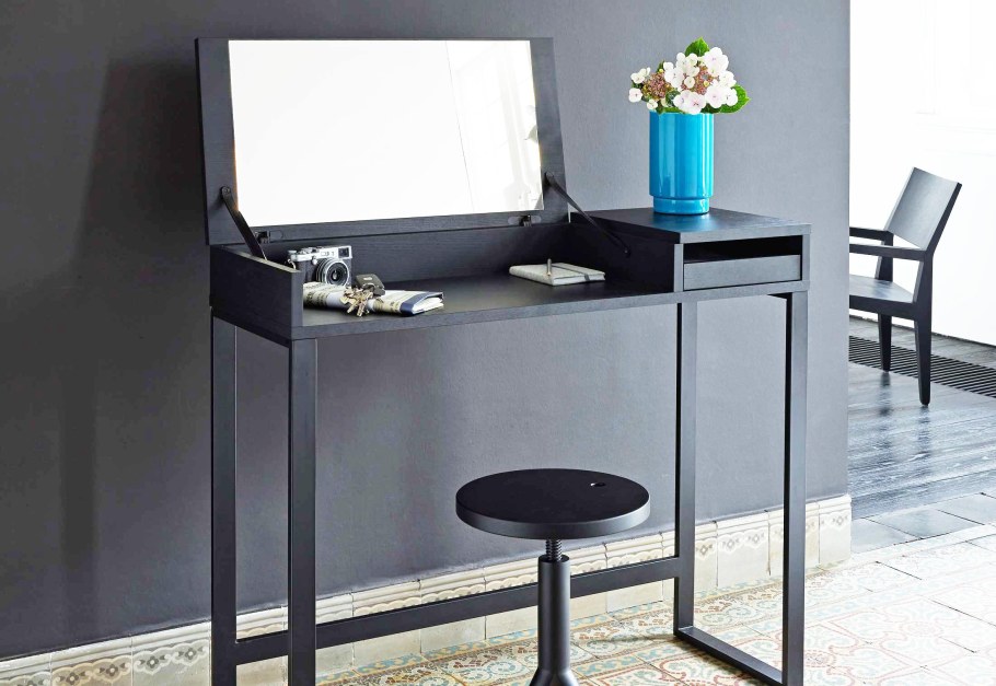 Ligne Roset консоль