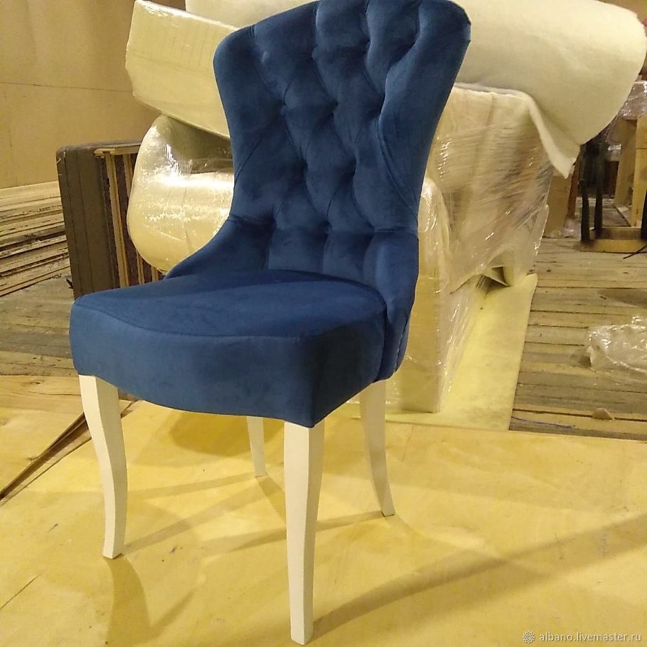 Стулья Байрон с каретной стяжкой