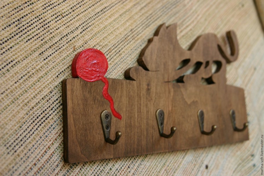 Крючки для вешалки из фанеры