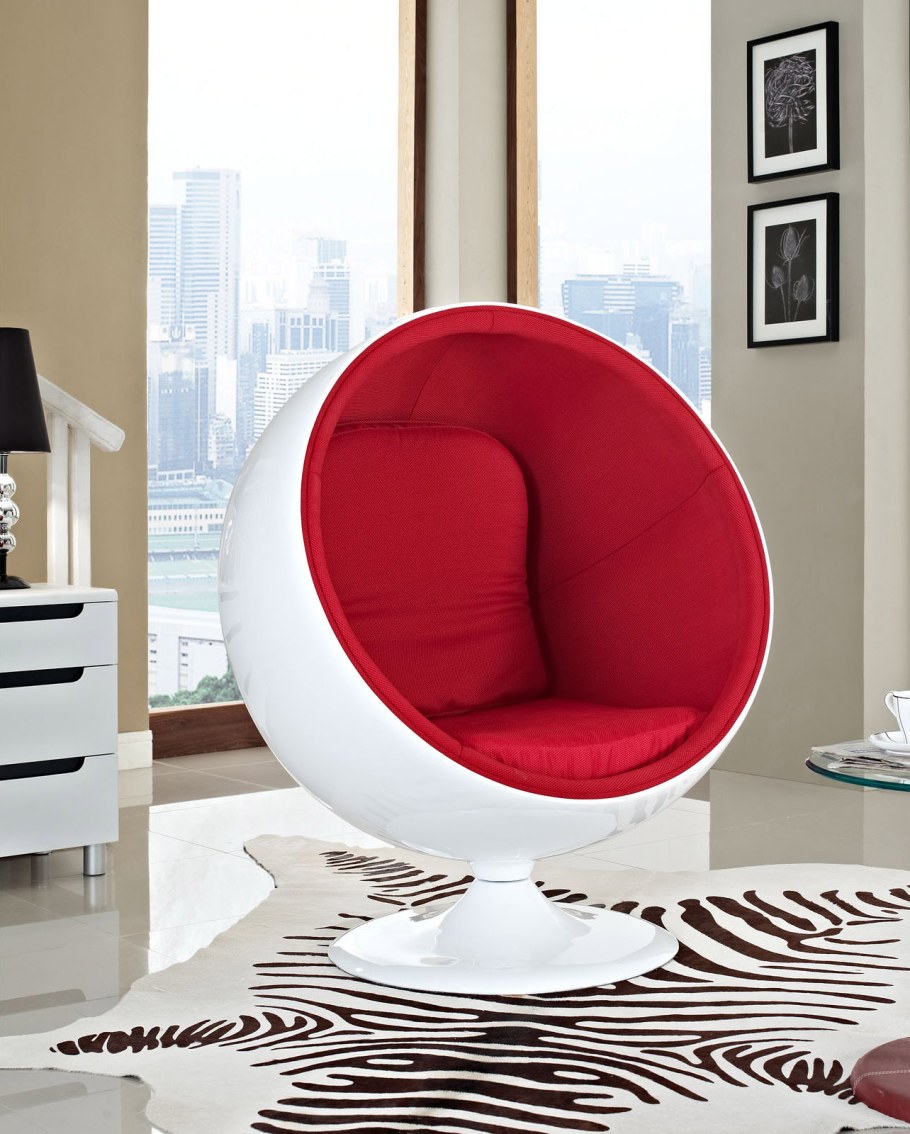 Круглое кресло современное