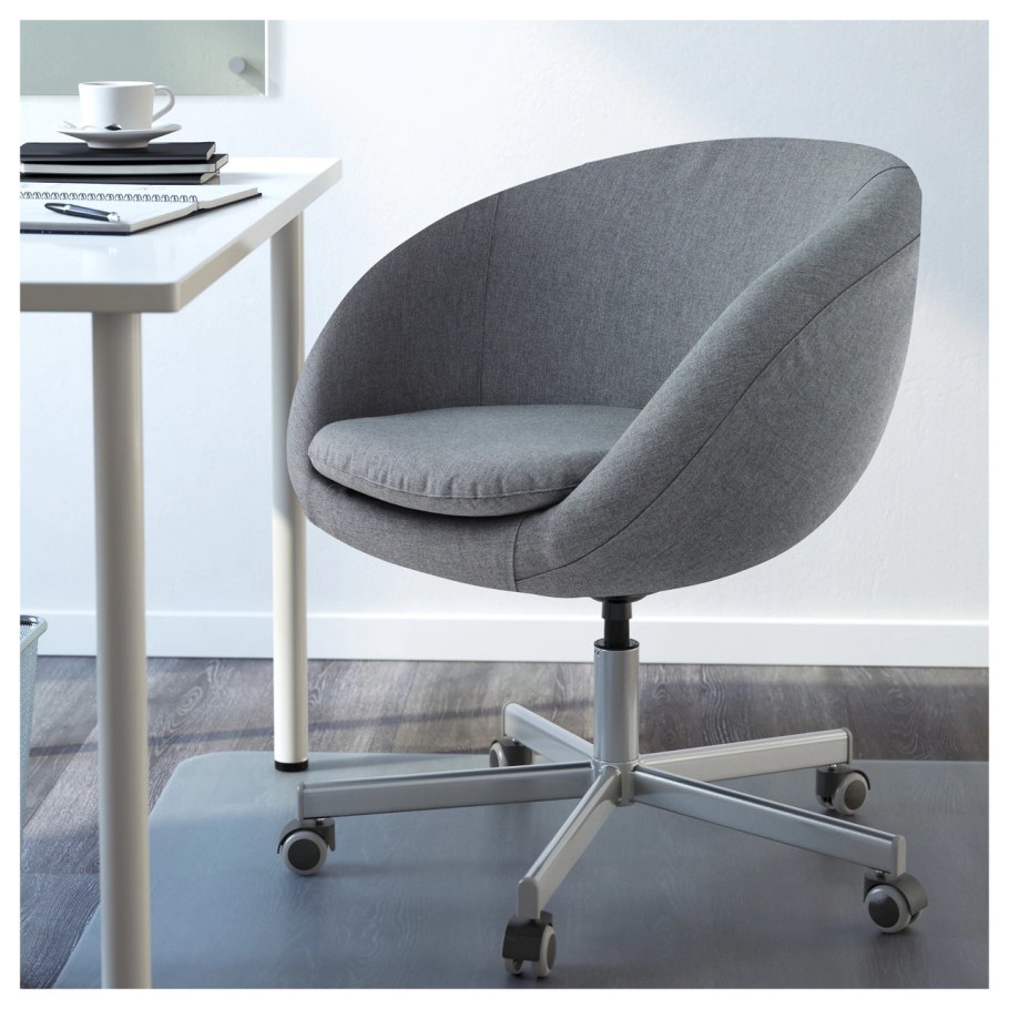 Кресло ikea Skruvsta