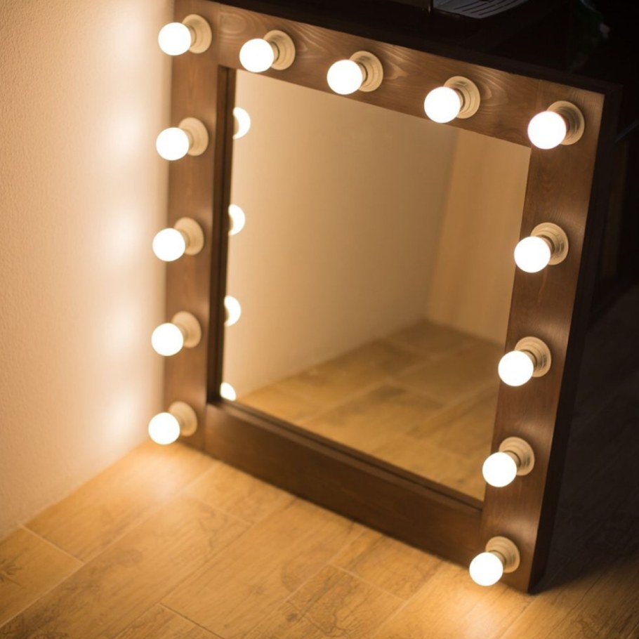 Зеркало лофт 600 (600*700*20мм)