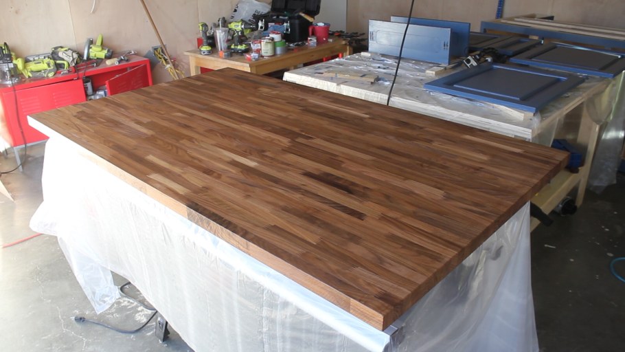 Стол разделочный с деревянной столешницей