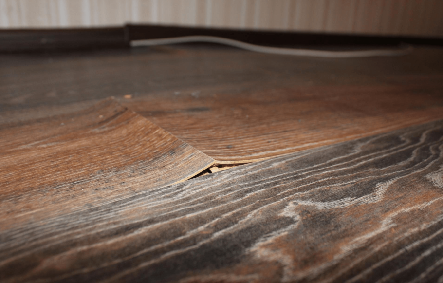 Испорченный ламинат