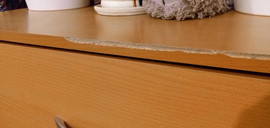 Кромка шкафа