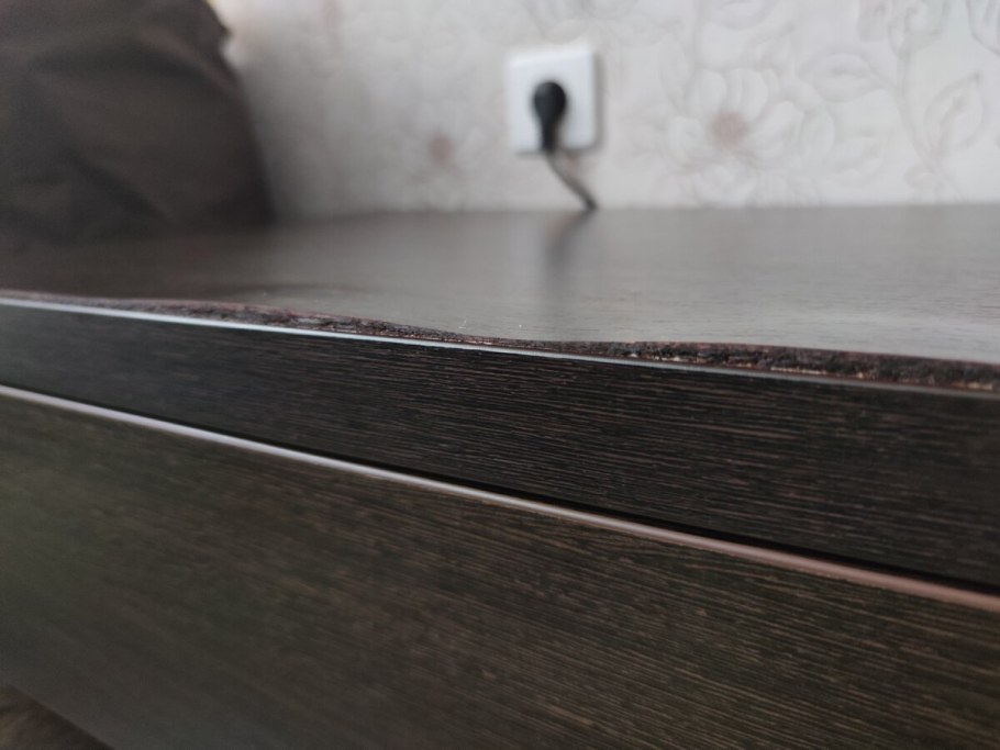 Разбухшая столешница