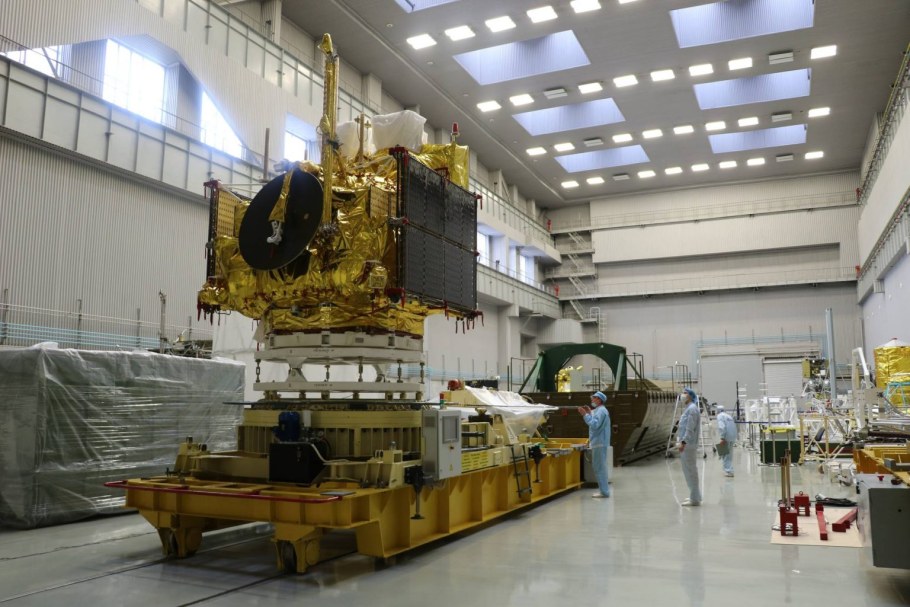 Спутник Арктика м1