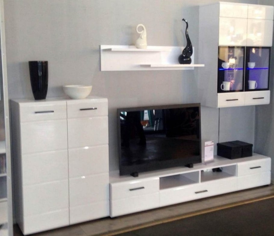 Стенка Аляска белый глянец