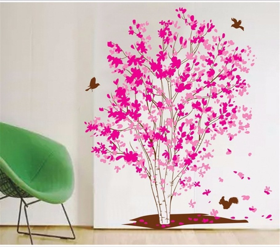 Декоративные наклейки на стену