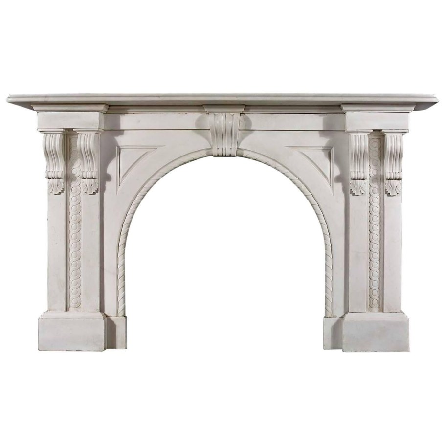 Камин с аркой