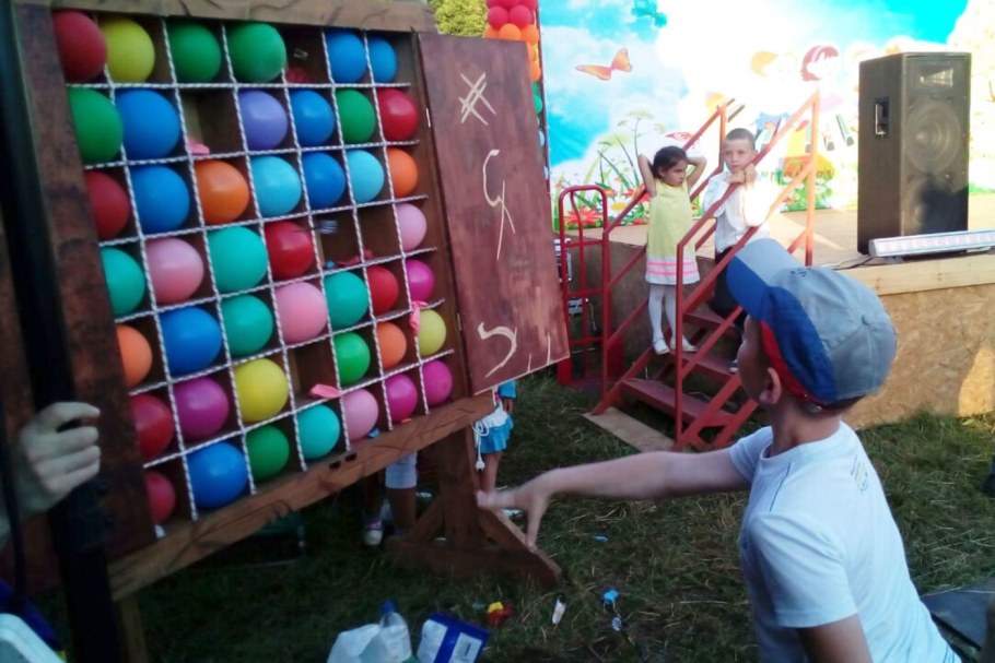 Аттракцион дартс с шариками