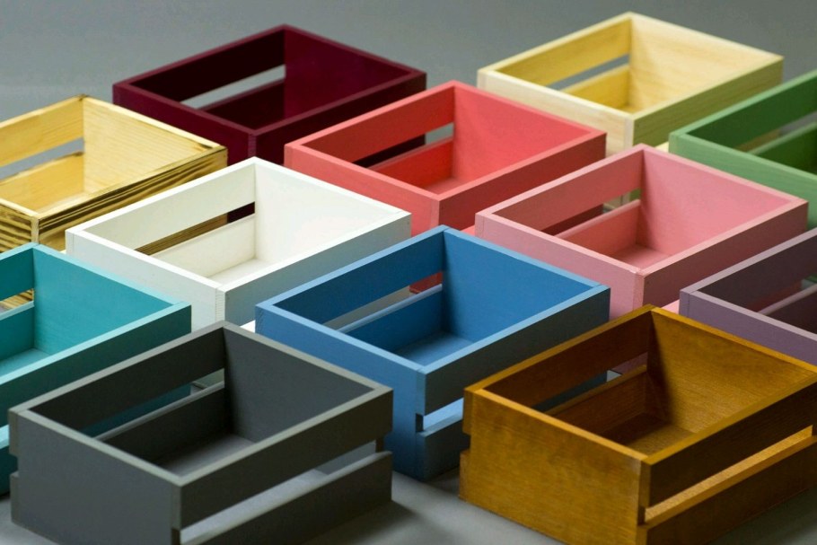 Ящик деревянный цветной