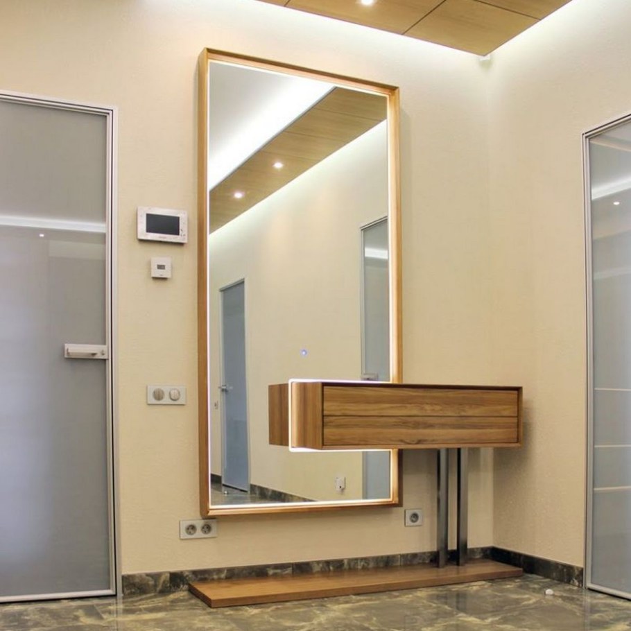 Большие зеркала в прихожую