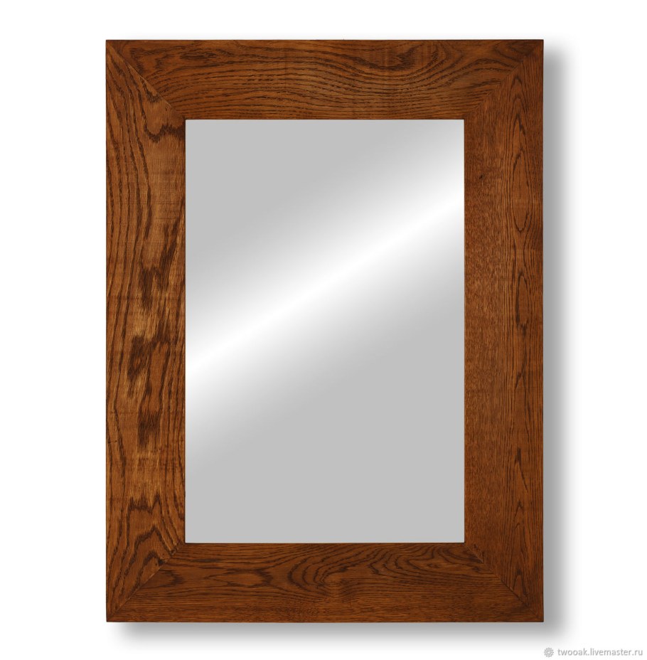 Зеркало с деревянной рамой