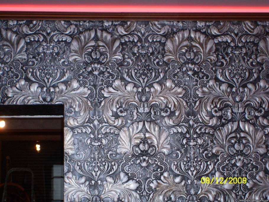 Окраска обоями типа линкруста