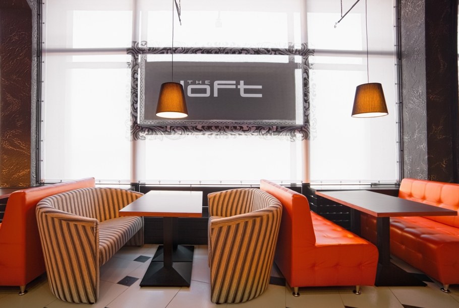Кафе бистро в стиле лофт
